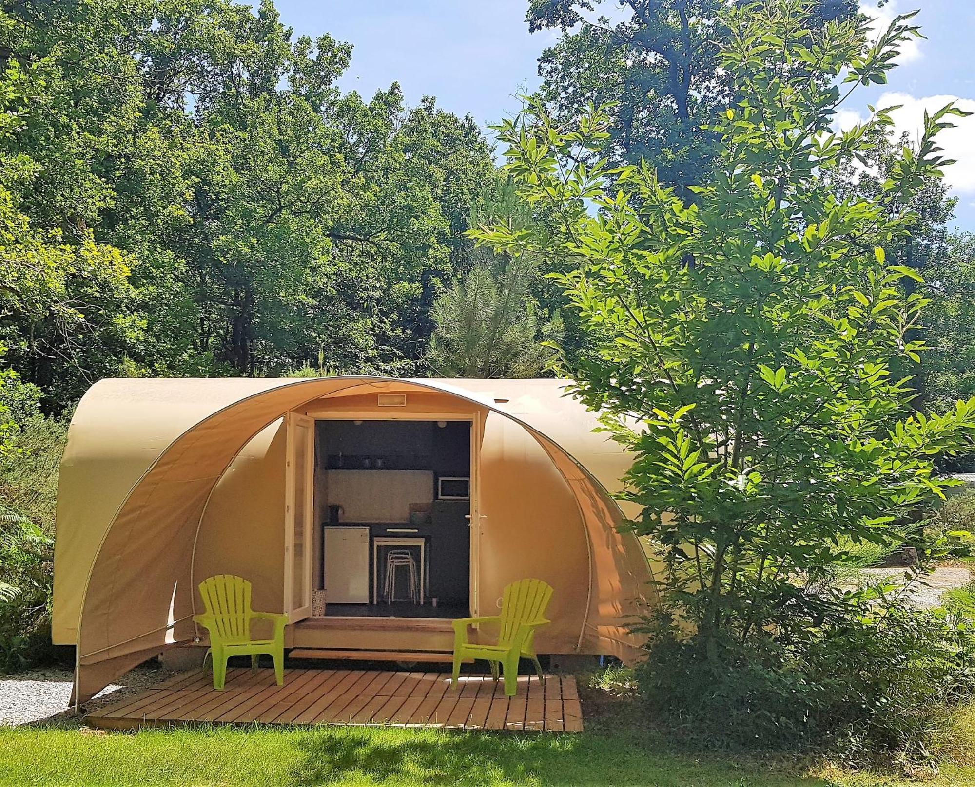 Camping Bois De St Hilaire Chalandray 외부 사진