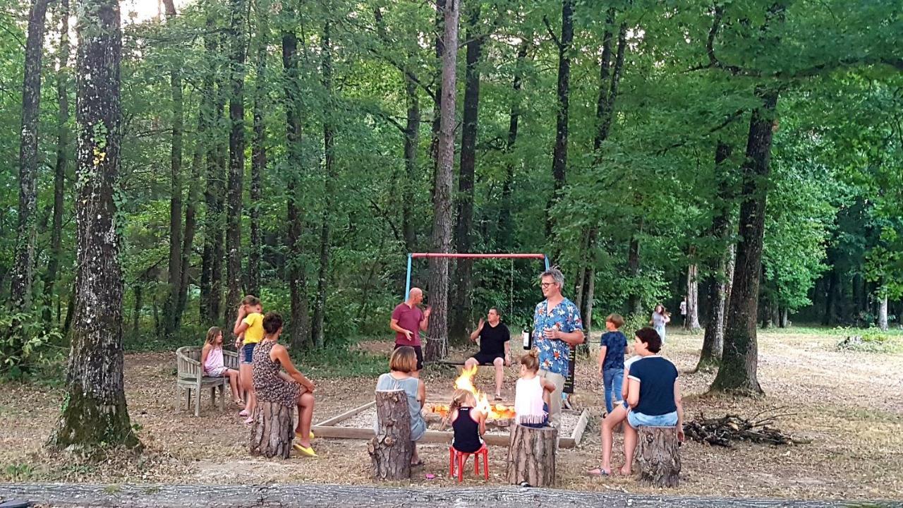 Camping Bois De St Hilaire Chalandray 외부 사진